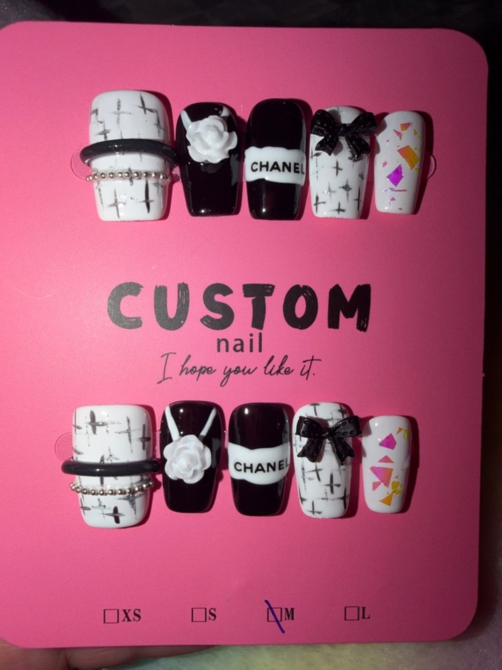 CHANEL Black & White Press-On Nail Set with Floral and Bow Accents
